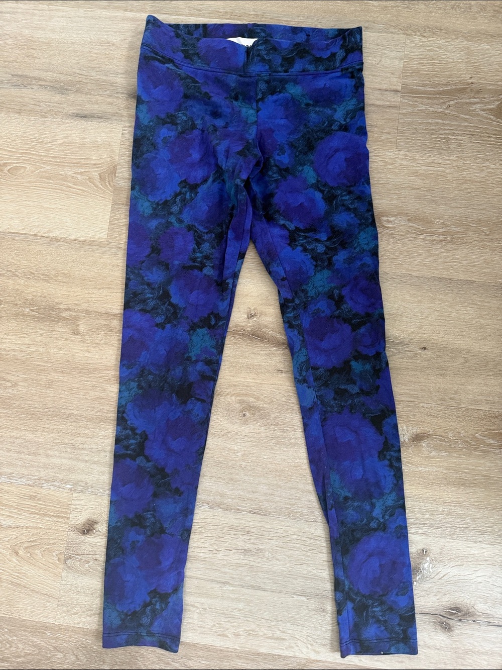 Aeropostale Blue & Black Floral Print Leggings